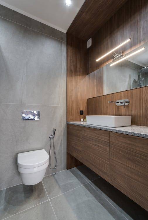 Salle de bain moderne sur pineuilh