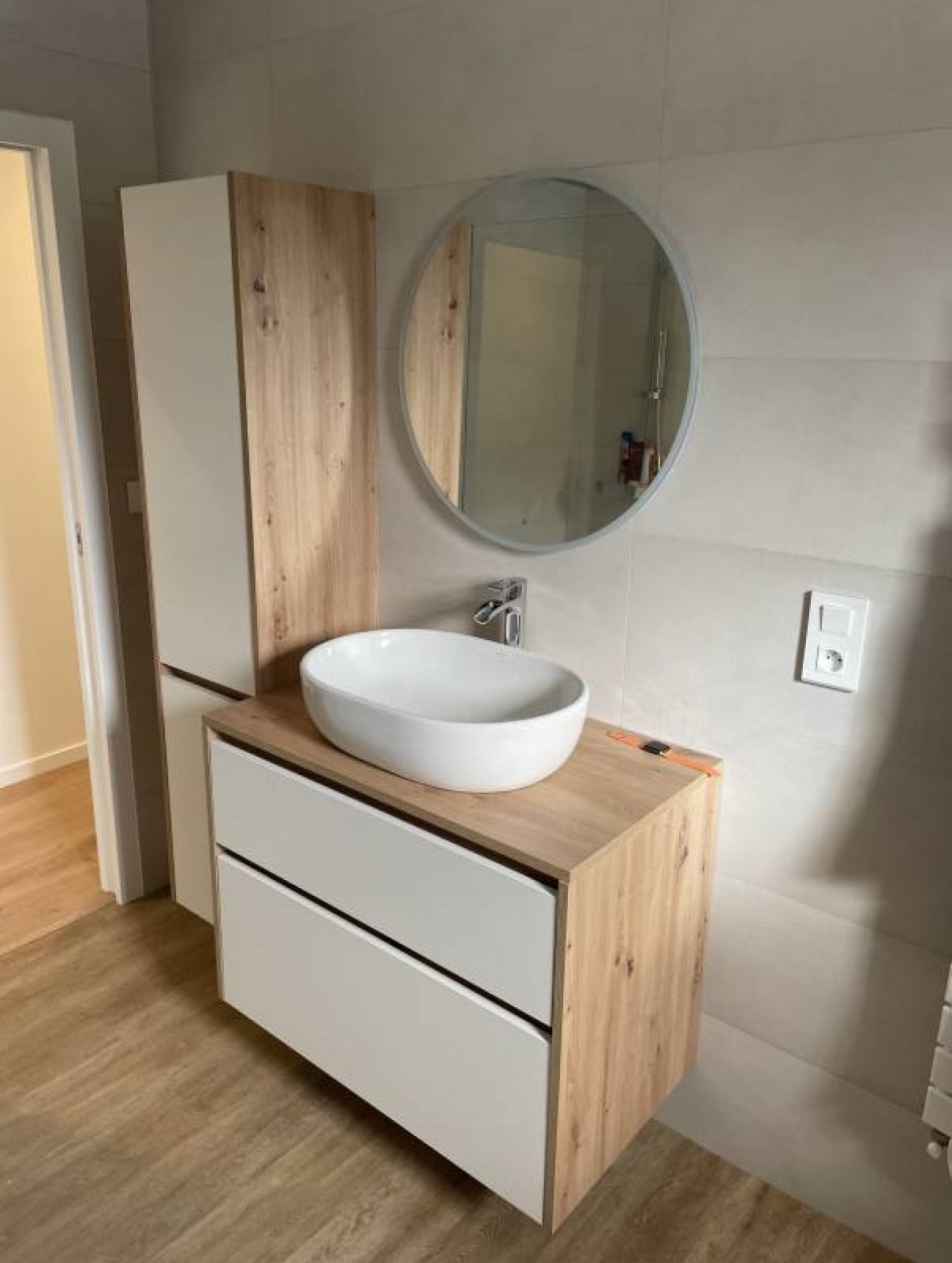 Transformez Votre Salle d'Eau Blanche et Bois Avec Nos Experts en Gironde