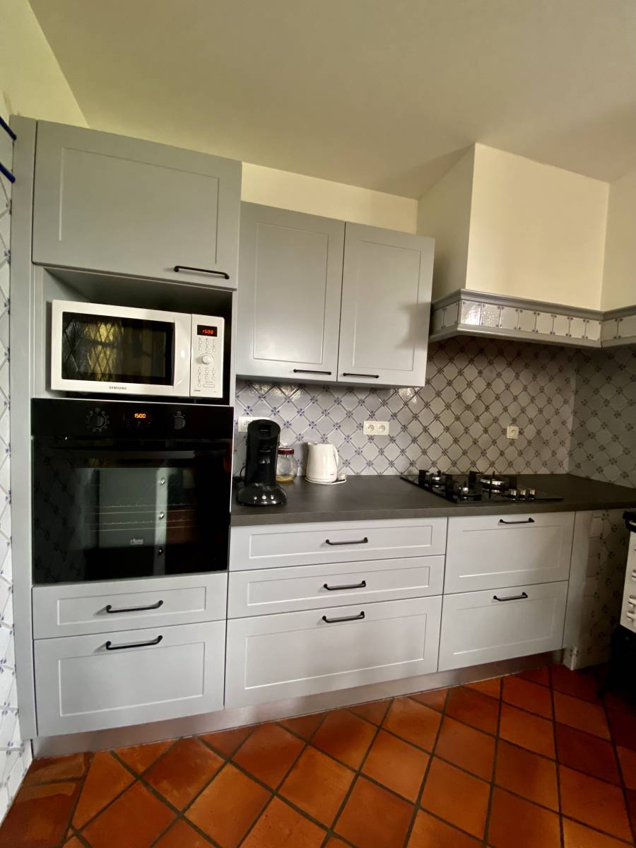 Cuisine adapté a ma pièce sur cenon 