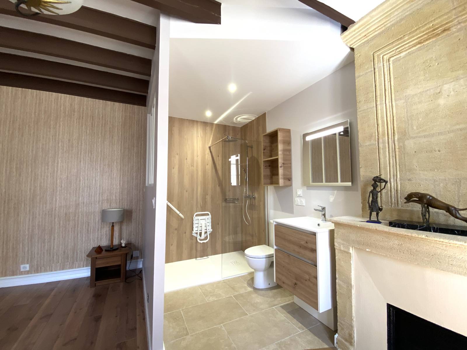 Aménagement de salle de bain adapte pour les personnes handicapées sur Bordeaux