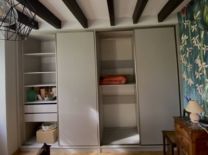 Rangement sur mesure pour chambre sur coutras