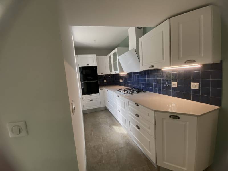 Cuisine en couloir sur Bègles 